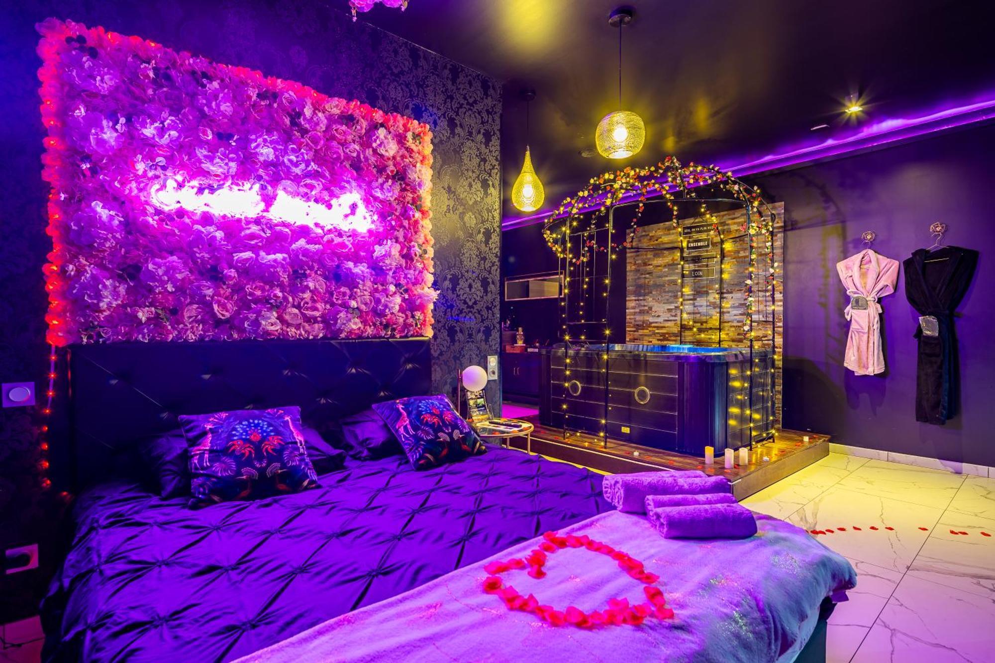 Sweet Secret'S Jacuzzi Hotel Le Breuil  Exterior foto